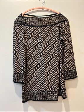 Max Studio Black and Cream Patterned Petite Top
